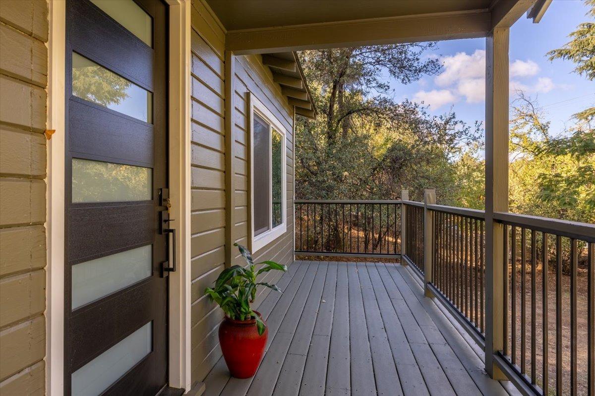 Detail Gallery Image 5 of 44 For 6310 Pleasant Valley Rd, El Dorado,  CA 95623 - 3 Beds | 1 Baths