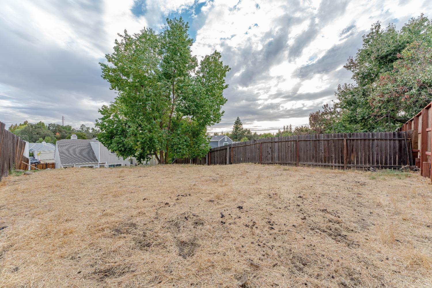 Detail Gallery Image 34 of 37 For 3020 Springview Meadows Dr, Rocklin,  CA 95677 - 3 Beds | 2/1 Baths