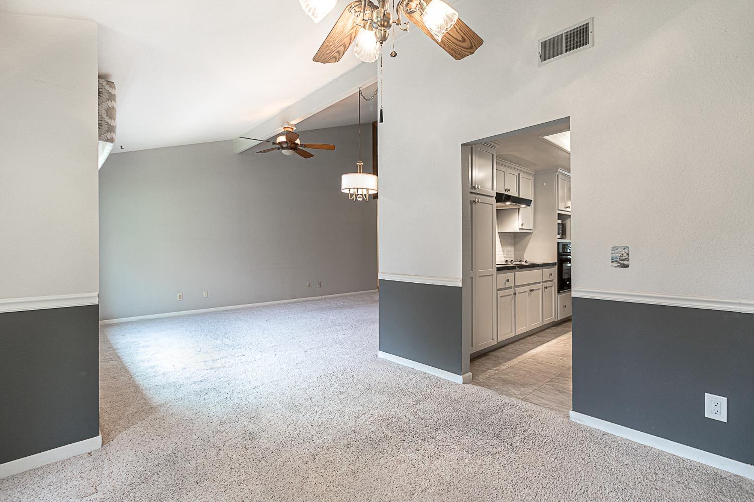 Detail Gallery Image 12 of 35 For 3840 Rexford Ct, Modesto,  CA 95356 - 3 Beds | 2 Baths