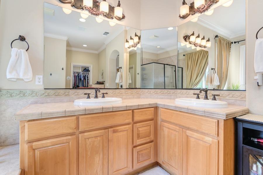 Detail Gallery Image 30 of 47 For 5477 Lost Ave, Rocklin,  CA 95677 - 4 Beds | 2/1 Baths