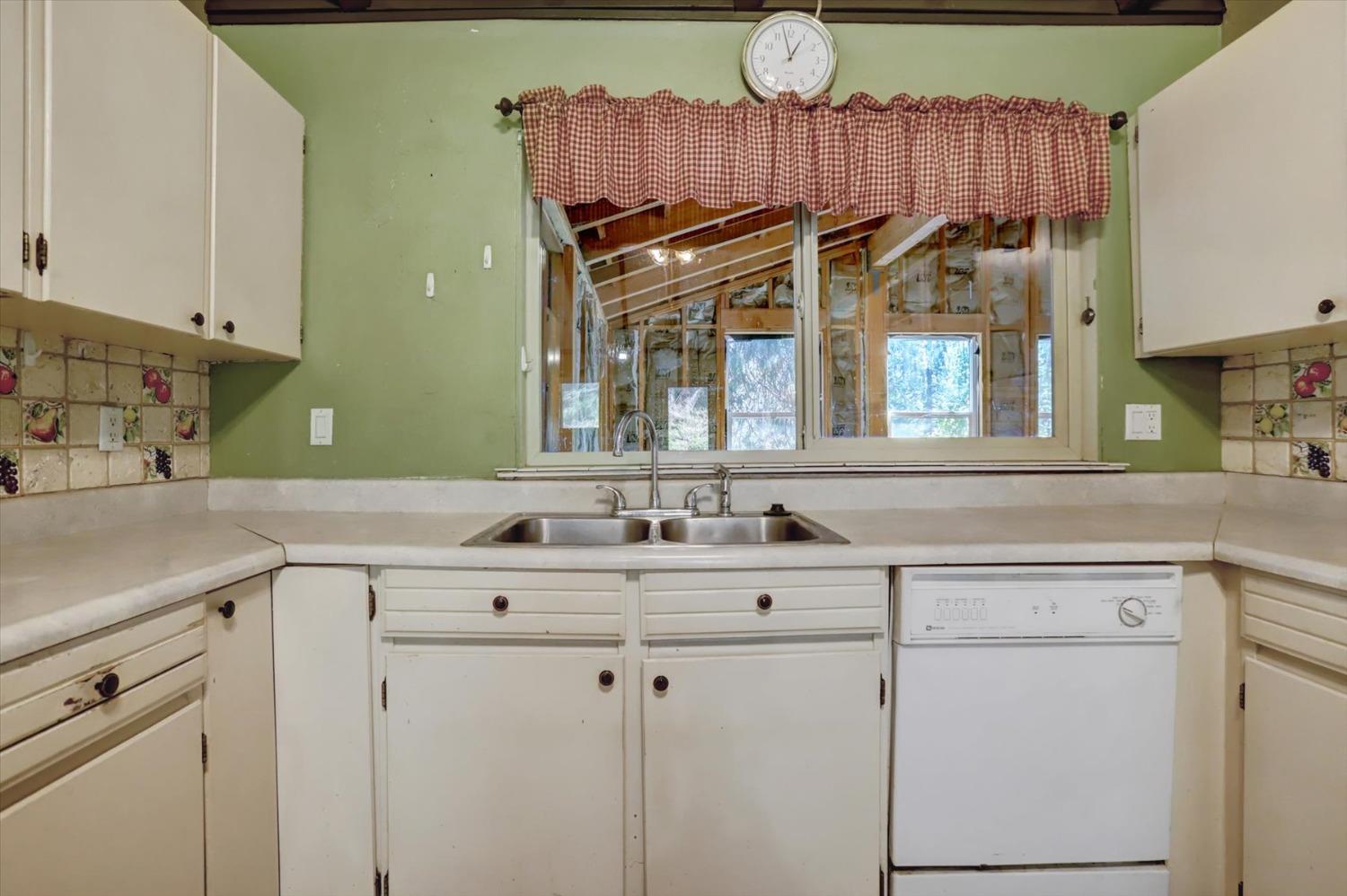 Detail Gallery Image 19 of 96 For 13889 Gas Canyon Rd, Nevada City,  CA 95959 - 3 Beds | 2 Baths