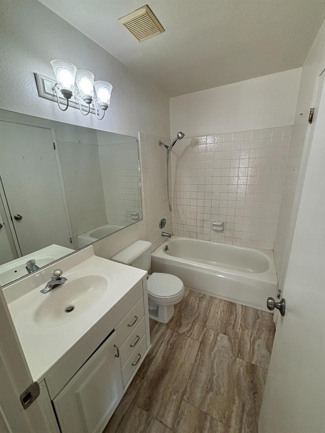 Detail Gallery Image 16 of 19 For 3643 Galena Dr #4,  Auburn,  CA 95602 - 2 Beds | 1 Baths