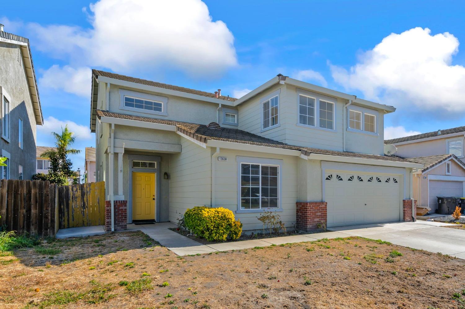 Detail Gallery Image 1 of 36 For 13630 Onyx Ct, Lathrop,  CA 95330 - 5 Beds | 3 Baths