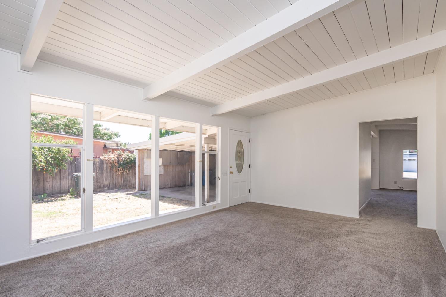 Detail Gallery Image 7 of 48 For 1461 Clark Ave, Yuba City,  CA 95991 - 4 Beds | 2 Baths