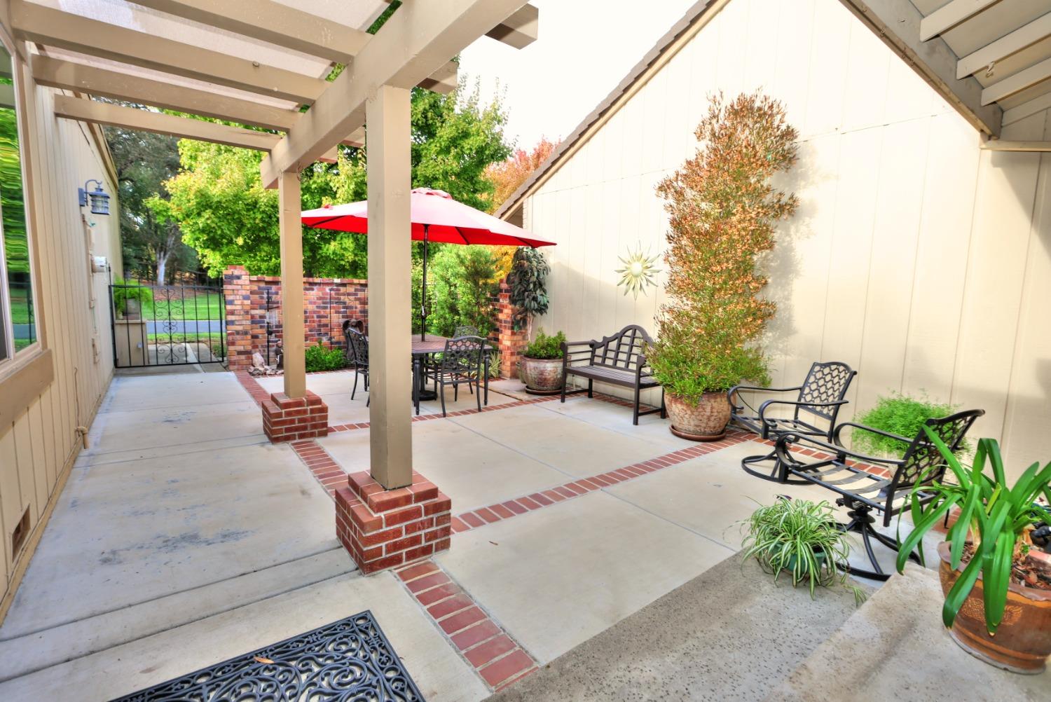 Detail Gallery Image 35 of 46 For 6816 San Dimas Ct, Citrus Heights,  CA 95621 - 3 Beds | 2 Baths