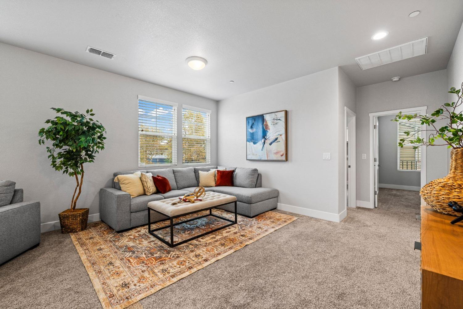 Detail Gallery Image 37 of 64 For 3275 Warbler Ct, West Sacramento,  CA 95691 - 3 Beds | 2/1 Baths