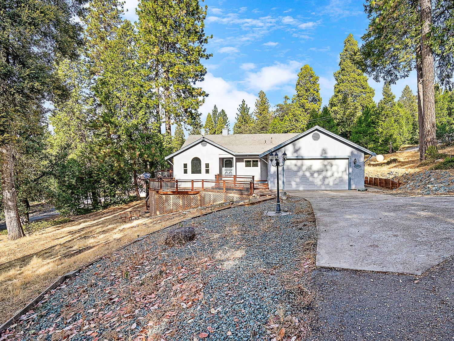 Detail Gallery Image 22 of 28 For 15920 Pioneer Creek Rd, Pioneer,  CA 95666 - 3 Beds | 2 Baths