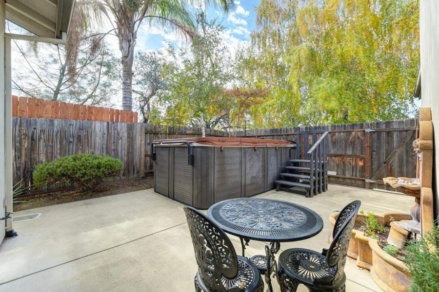 Detail Gallery Image 42 of 47 For 5477 Lost Ave, Rocklin,  CA 95677 - 4 Beds | 2/1 Baths