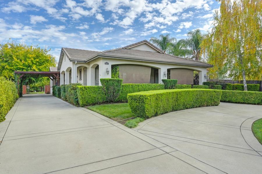 Detail Gallery Image 5 of 47 For 5477 Lost Ave, Rocklin,  CA 95677 - 4 Beds | 2/1 Baths