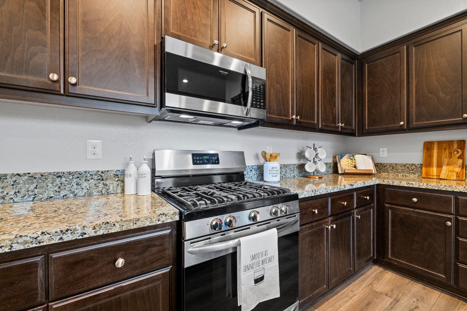 Detail Gallery Image 20 of 64 For 3275 Warbler Ct, West Sacramento,  CA 95691 - 3 Beds | 2/1 Baths