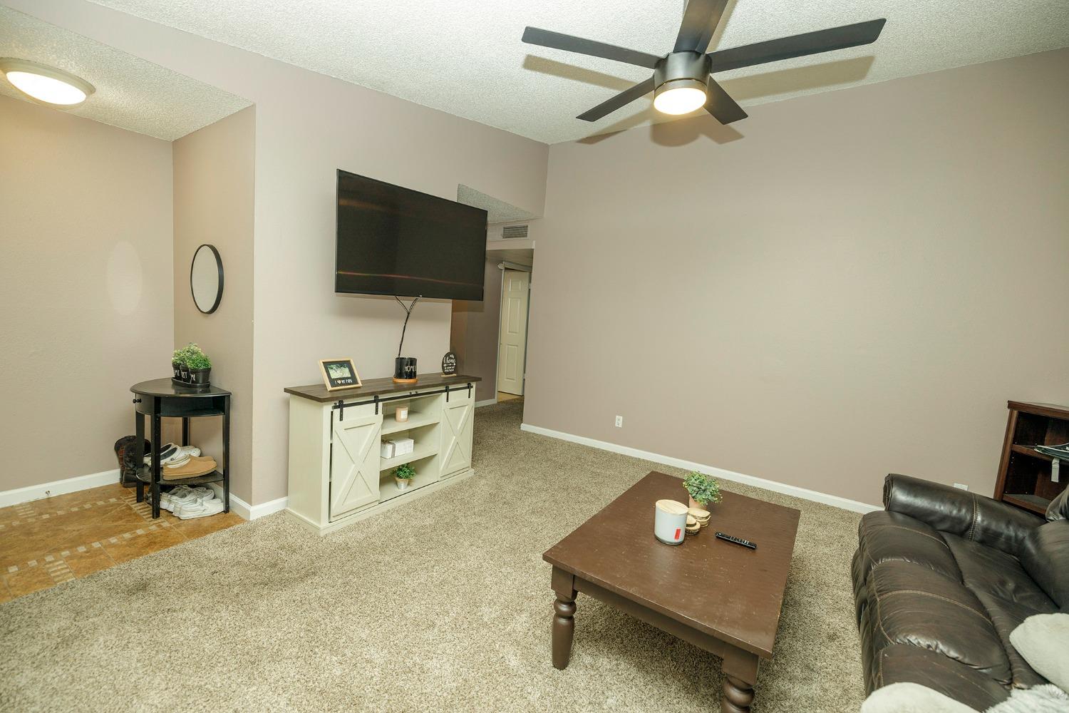 Detail Gallery Image 7 of 24 For 1313 Floyd Ave #182,  Modesto,  CA 95355 - 2 Beds | 1 Baths