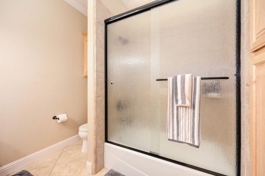 Detail Gallery Image 28 of 47 For 5477 Lost Ave, Rocklin,  CA 95677 - 4 Beds | 2/1 Baths