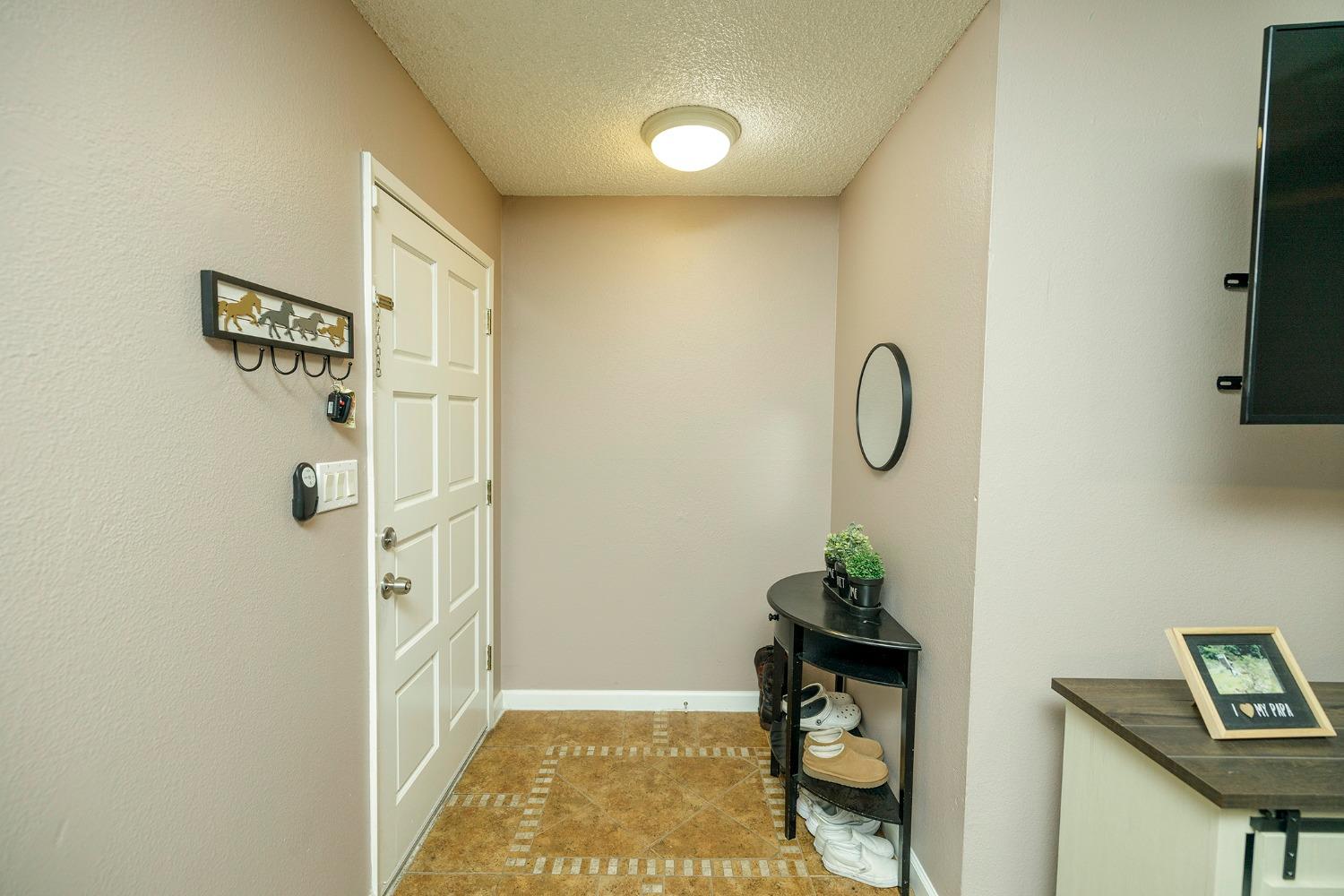 Detail Gallery Image 3 of 24 For 1313 Floyd Ave #182,  Modesto,  CA 95355 - 2 Beds | 1 Baths