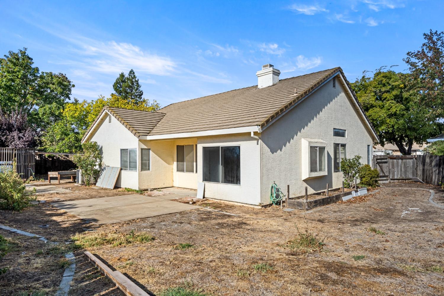 Detail Gallery Image 21 of 28 For 8125 Delft Ct, Sacramento,  CA 95829 - 3 Beds | 2 Baths