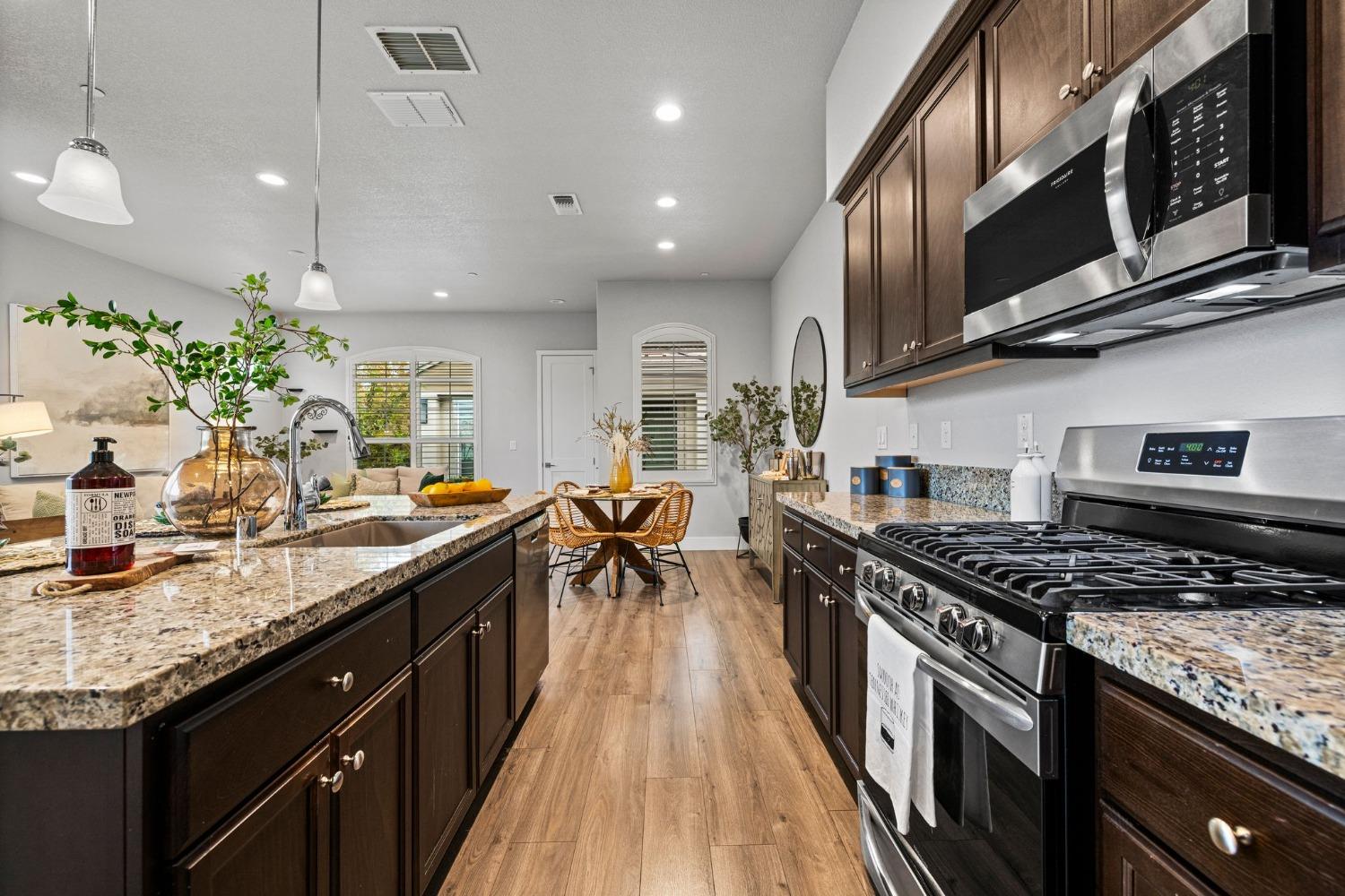 Detail Gallery Image 21 of 64 For 3275 Warbler Ct, West Sacramento,  CA 95691 - 3 Beds | 2/1 Baths