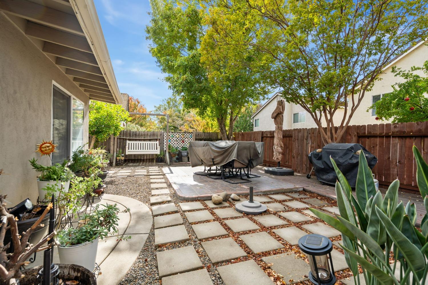 Detail Gallery Image 23 of 29 For 3707 Broadland St, Sacramento,  CA 95834 - 5 Beds | 3/1 Baths