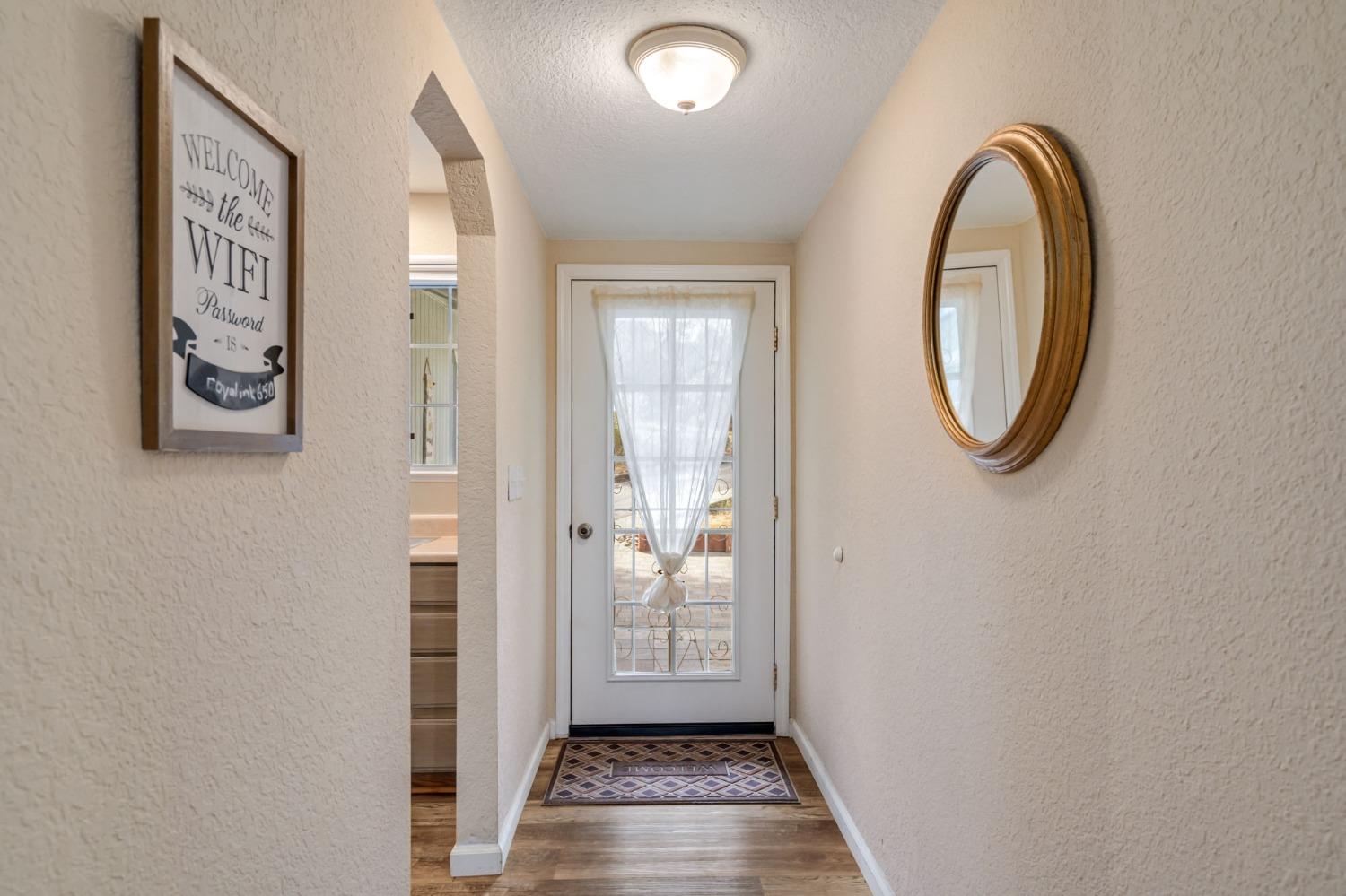 Detail Gallery Image 10 of 86 For 19570 Cottonwood St, Groveland,  CA 95321 - 2 Beds | 2 Baths