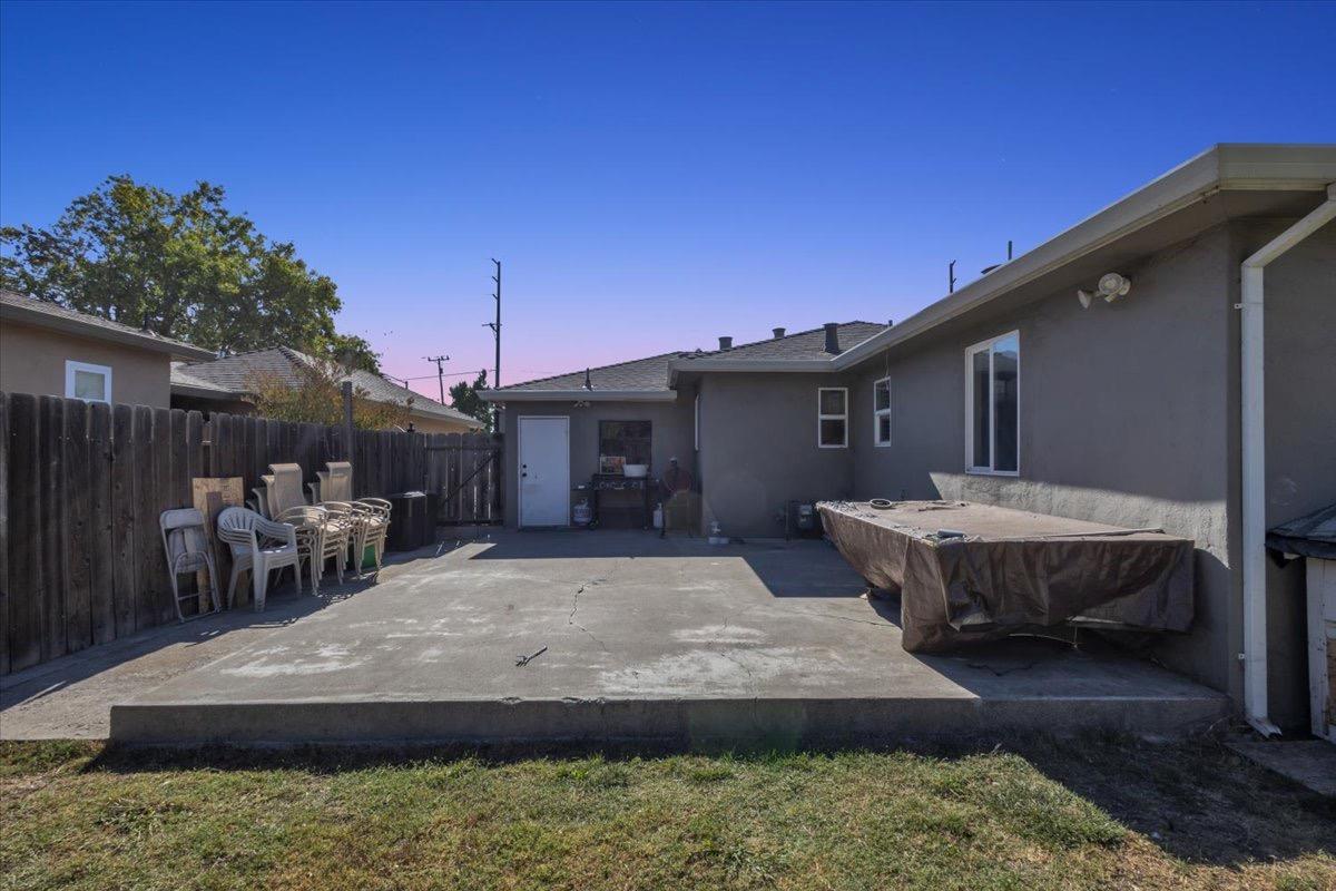 Detail Gallery Image 59 of 62 For 1415 W Hammer Ln, Stockton,  CA 95209 - 3 Beds | 2 Baths