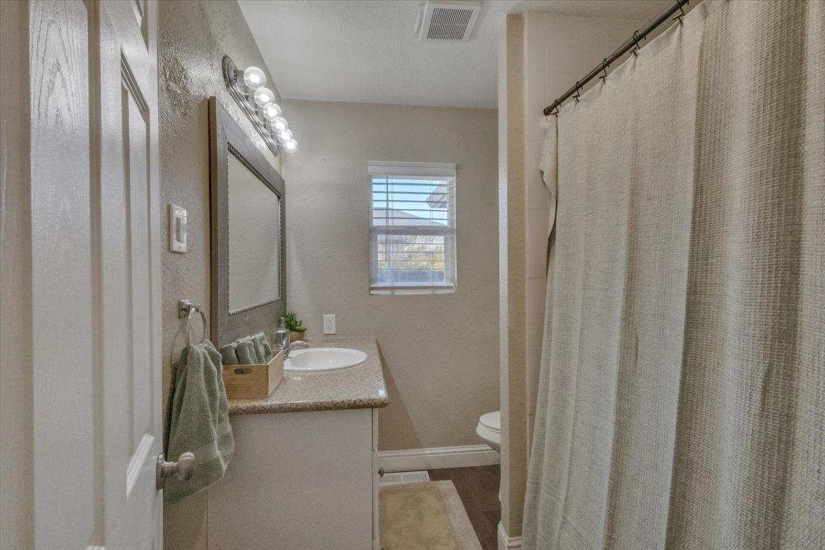 Detail Gallery Image 35 of 62 For 1415 W Hammer Ln, Stockton,  CA 95209 - 3 Beds | 2 Baths