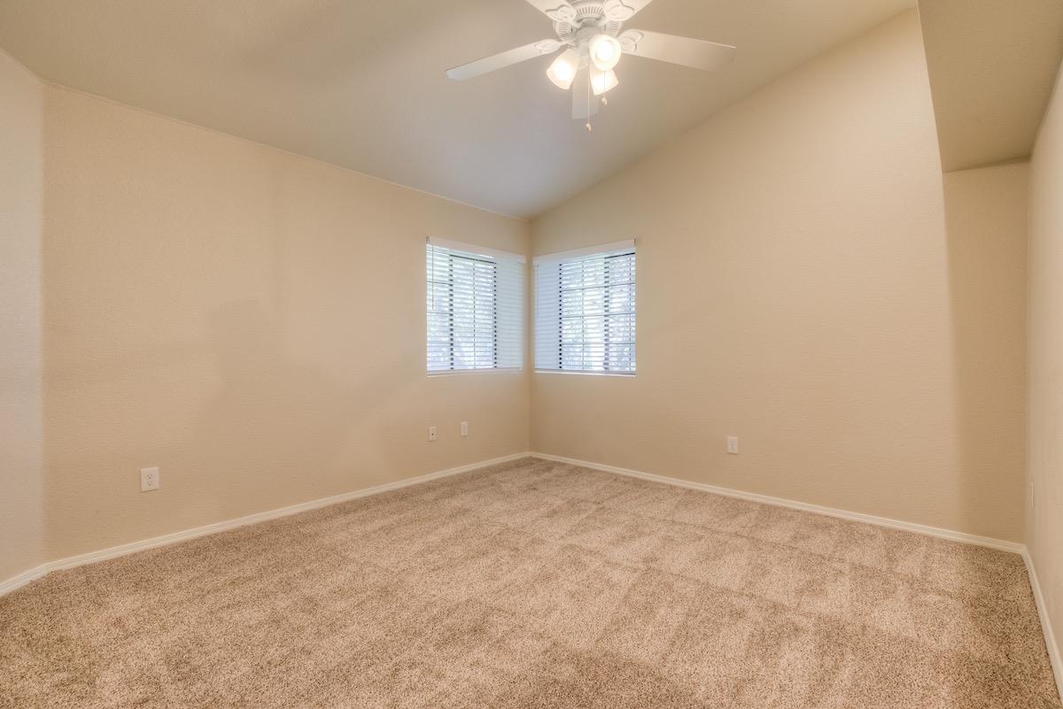 Detail Gallery Image 23 of 51 For 2725 Stonecreek Dr, Sacramento,  CA 95833 - 3 Beds | 2/1 Baths