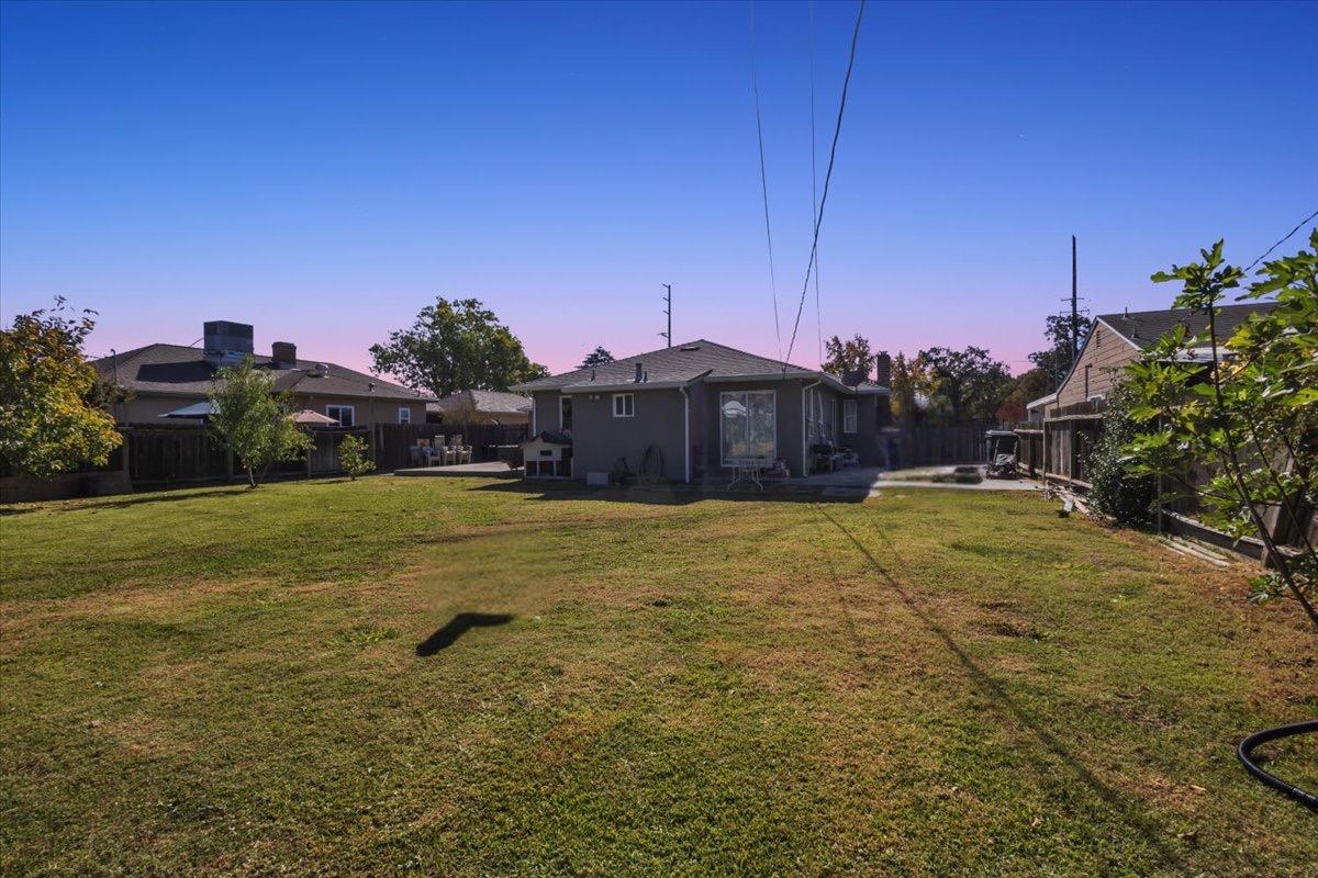 Detail Gallery Image 56 of 62 For 1415 W Hammer Ln, Stockton,  CA 95209 - 3 Beds | 2 Baths