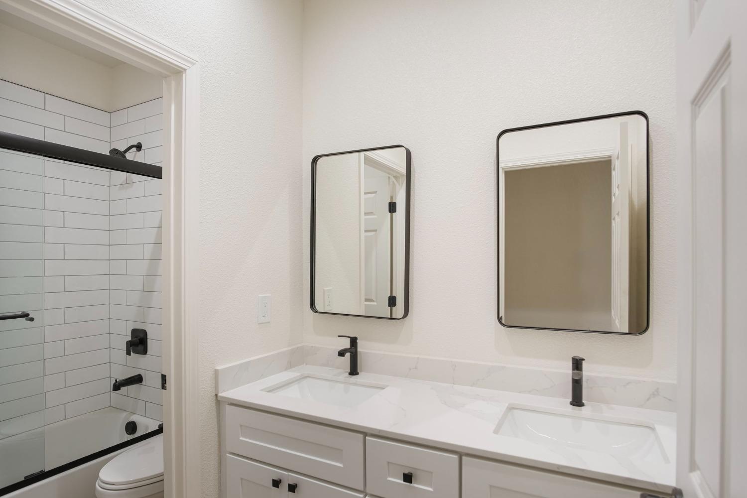 Detail Gallery Image 13 of 38 For 18878 Chestnut St, Woodbridge,  CA 95258 - – Beds | – Baths