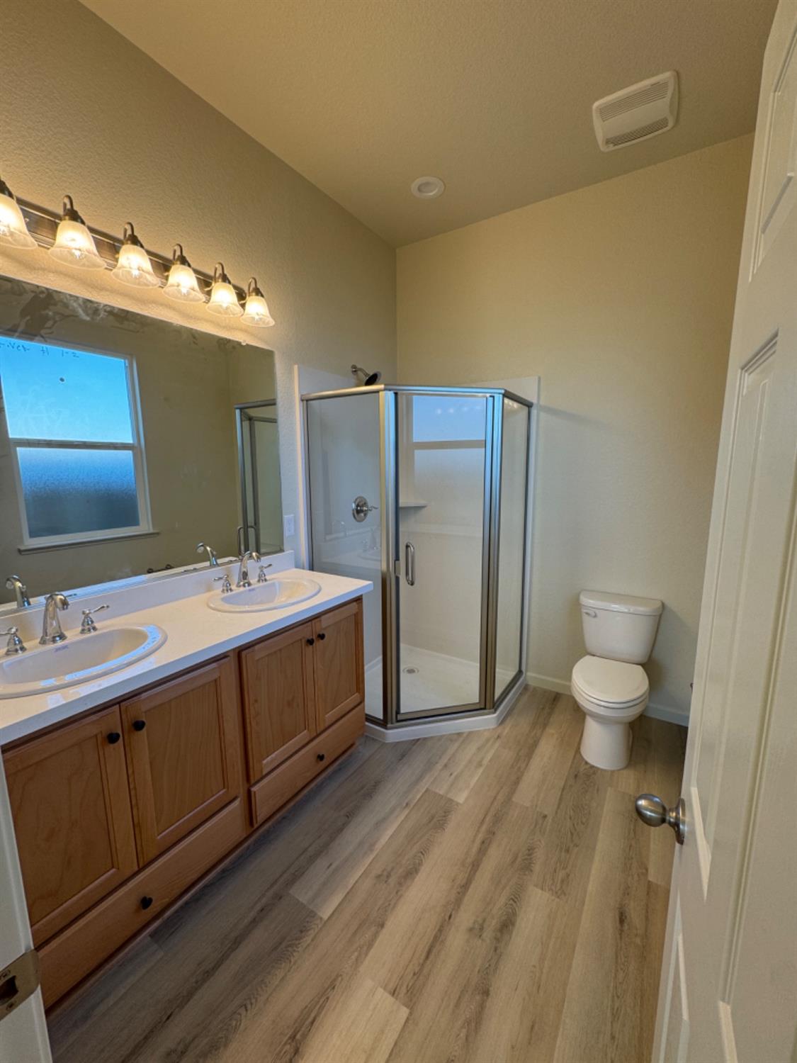 Detail Gallery Image 6 of 12 For 6260 Chavez Ct, Riverbank,  CA 95367 - 3 Beds | 2 Baths