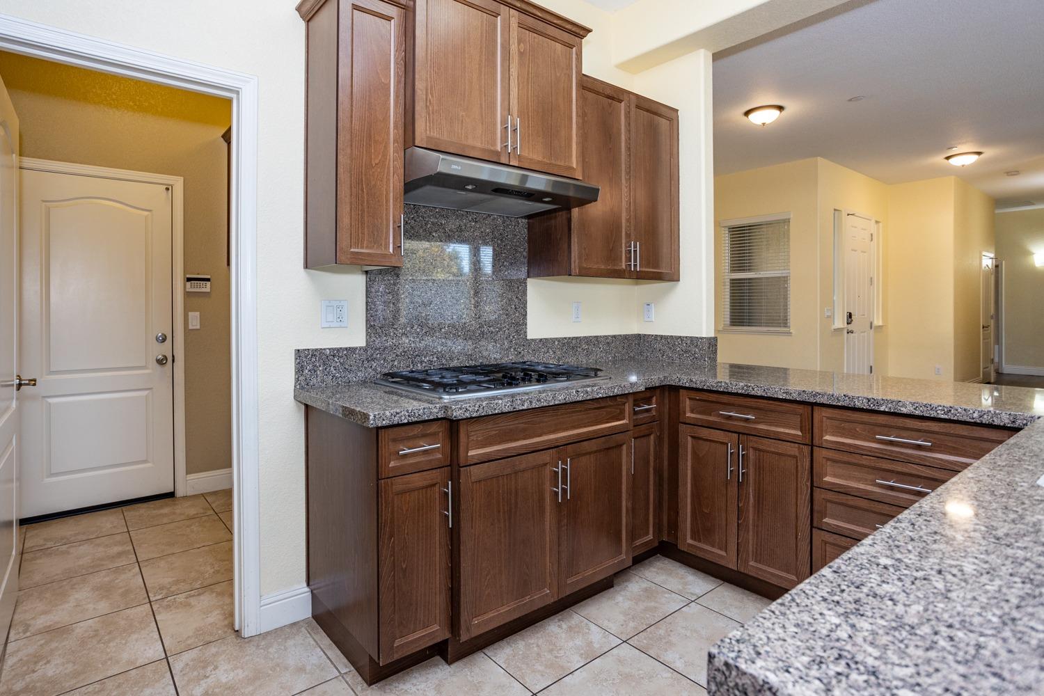 Detail Gallery Image 13 of 29 For 1005 Ripken Ave, Galt,  CA 95632 - 4 Beds | 2 Baths