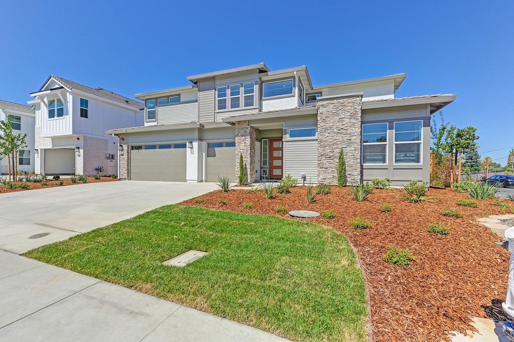 Detail Gallery Image 1 of 56 For 9540 Tenaya Peak Pl, Granite Bay,  CA 95661 - 5 Beds | 4/1 Baths