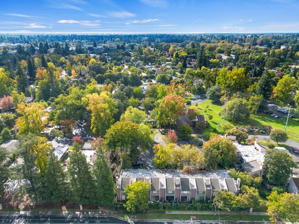 Detail Gallery Image 38 of 55 For 2290 Woodside Ln #3,  Sacramento,  CA 95825 - 2 Beds | 1/1 Baths