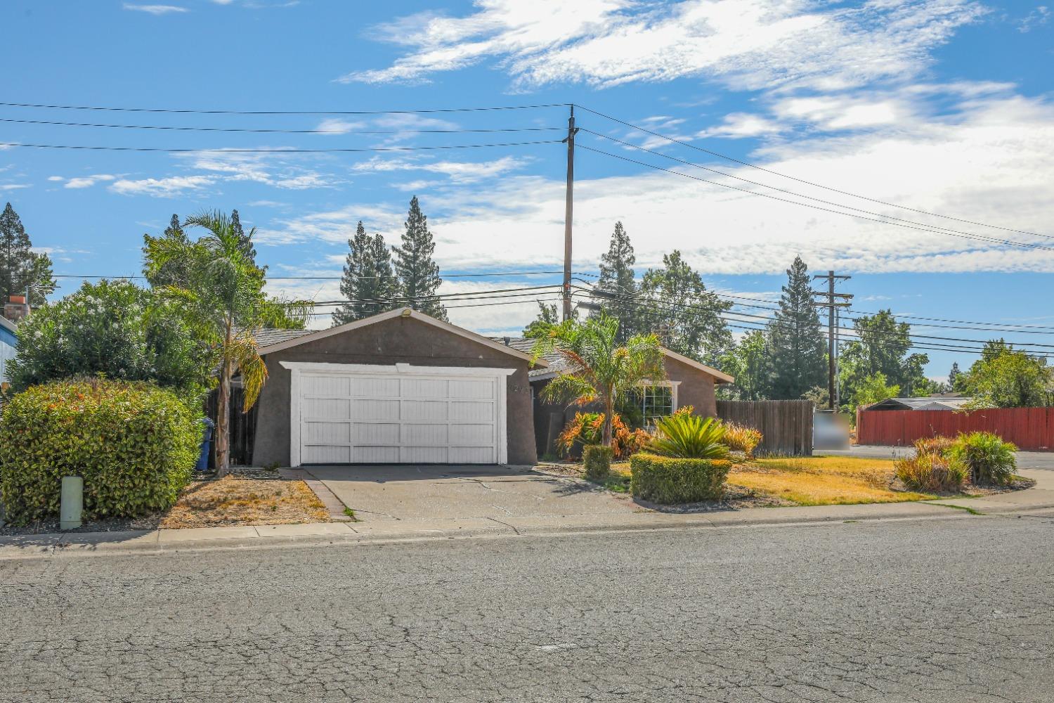 Detail Gallery Image 44 of 88 For 4293 Worthington Dr, North Highlands,  CA 95660 - 4 Beds | 2 Baths