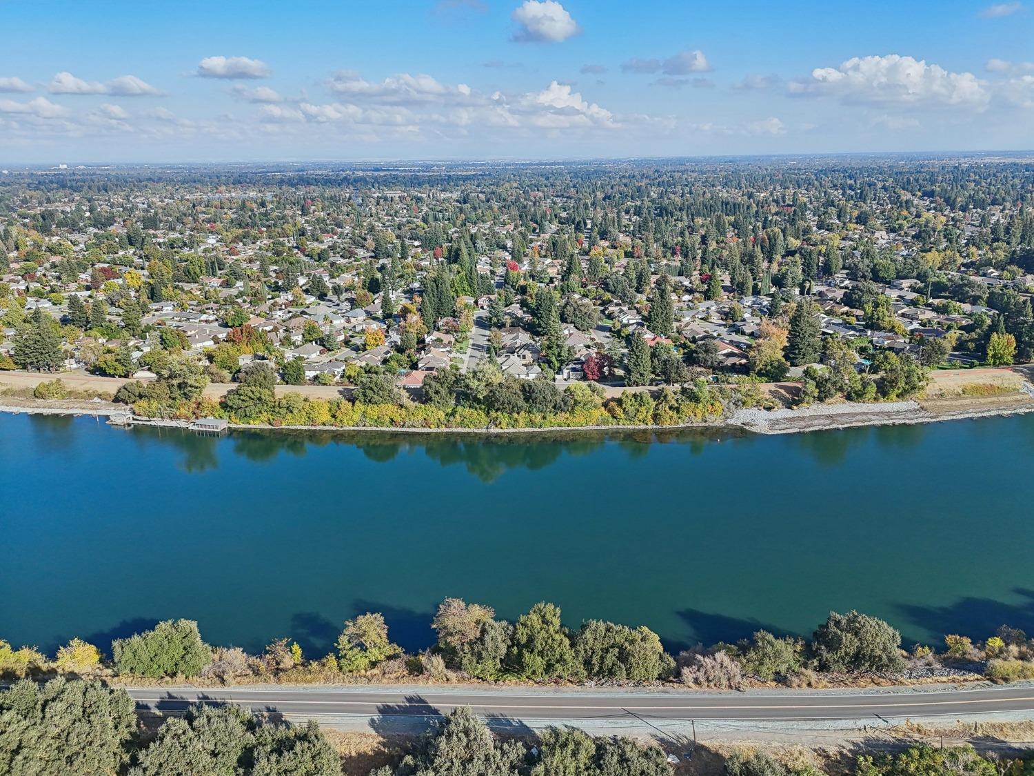 Detail Gallery Image 68 of 87 For 170 Audubon Cir, Sacramento,  CA 95831 - 5 Beds | 4/1 Baths