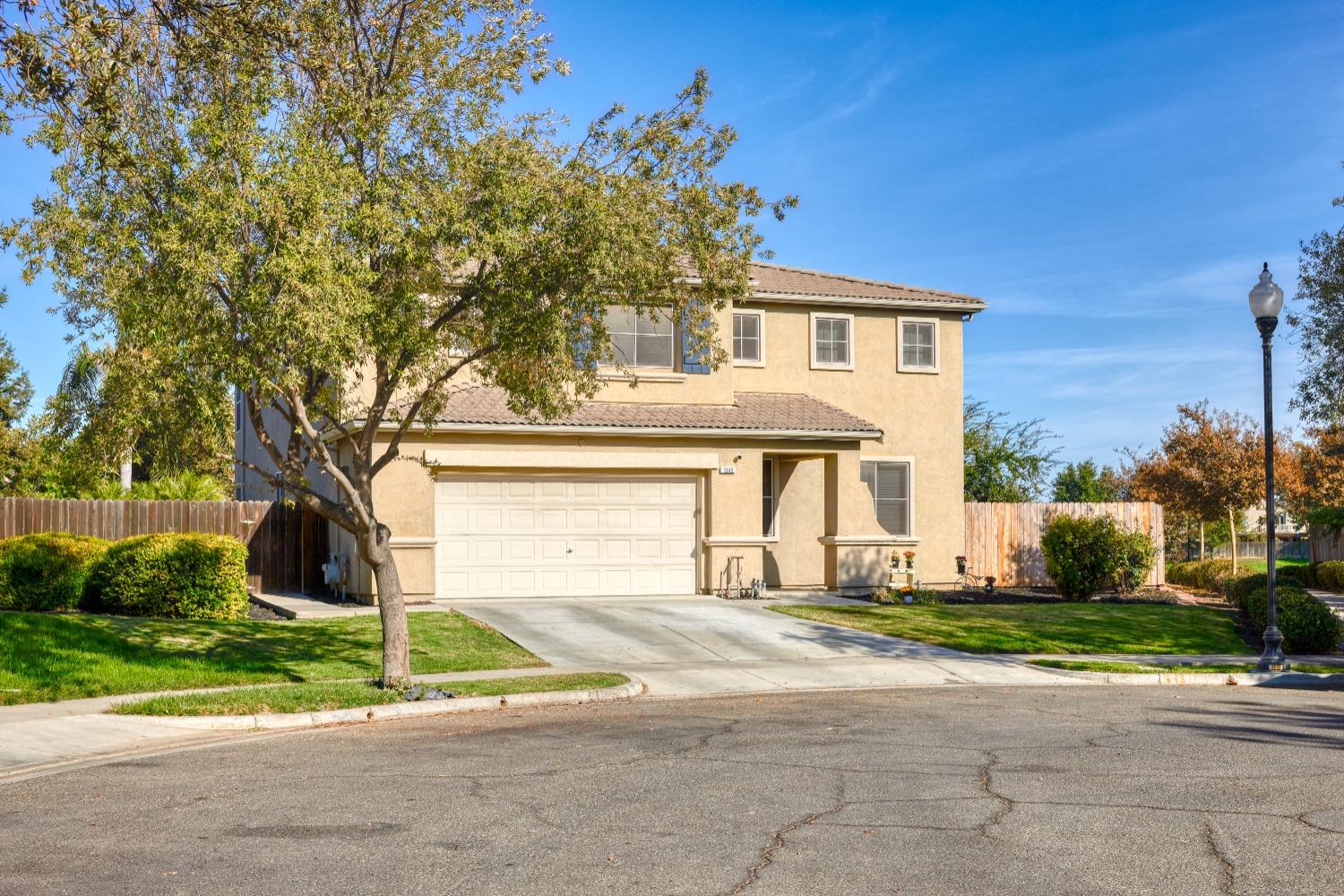 Detail Gallery Image 3 of 50 For 1345 Mallard Creek Ct, Patterson,  CA 95363 - 6 Beds | 3 Baths