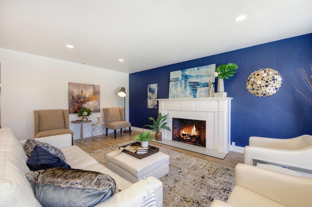 Detail Gallery Image 12 of 49 For 172 45th St, Sacramento,  CA 95819 - 3 Beds | 2 Baths