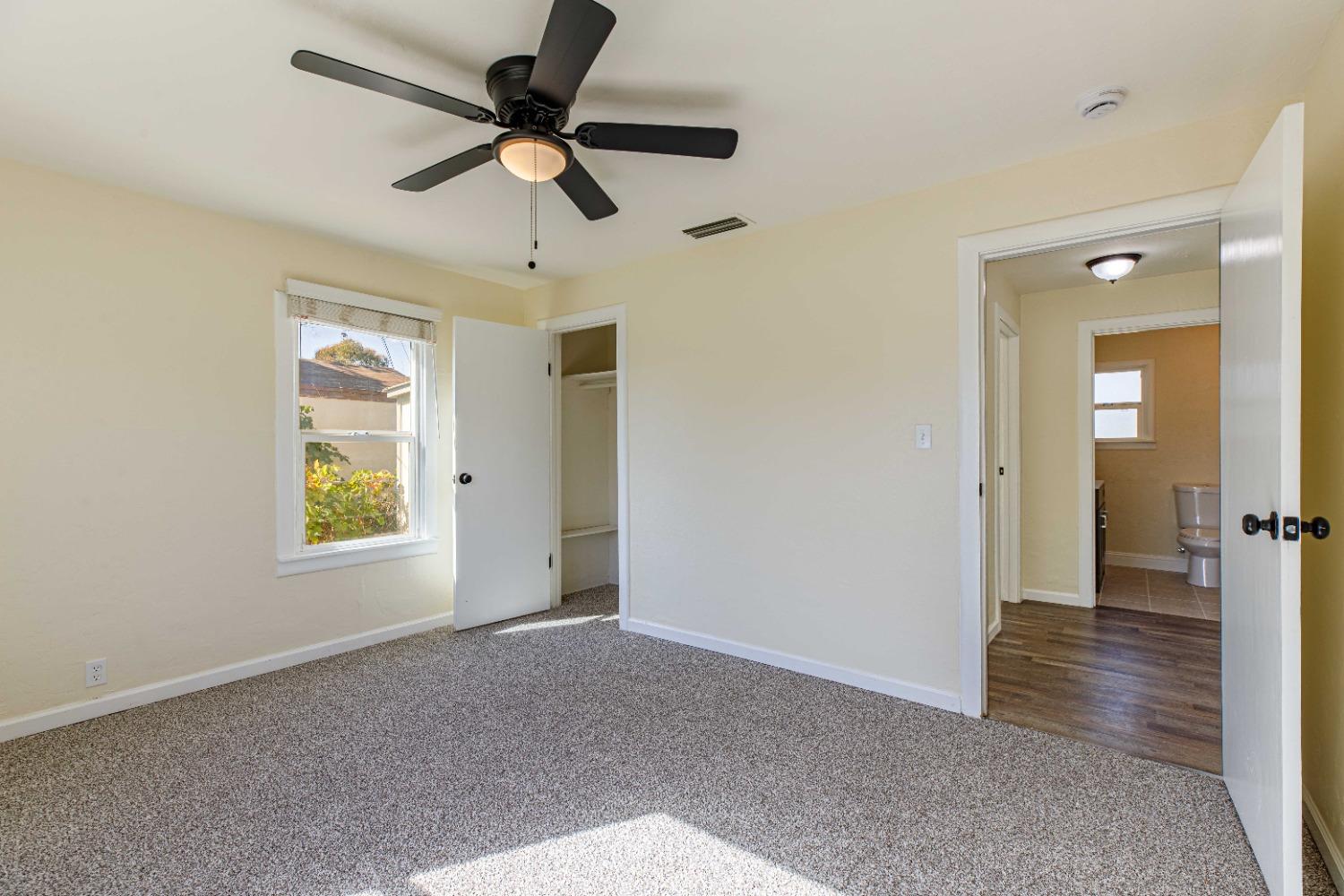 Detail Gallery Image 13 of 29 For 2525 Country Dr, Merced,  CA 95340 - 3 Beds | 1 Baths