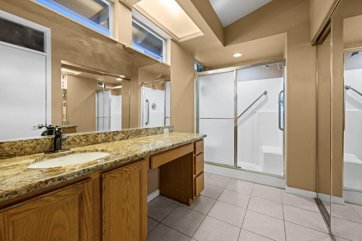 Detail Gallery Image 21 of 35 For 4834 Winter Haven Way, Roseville,  CA 95747 - 2 Beds | 2 Baths