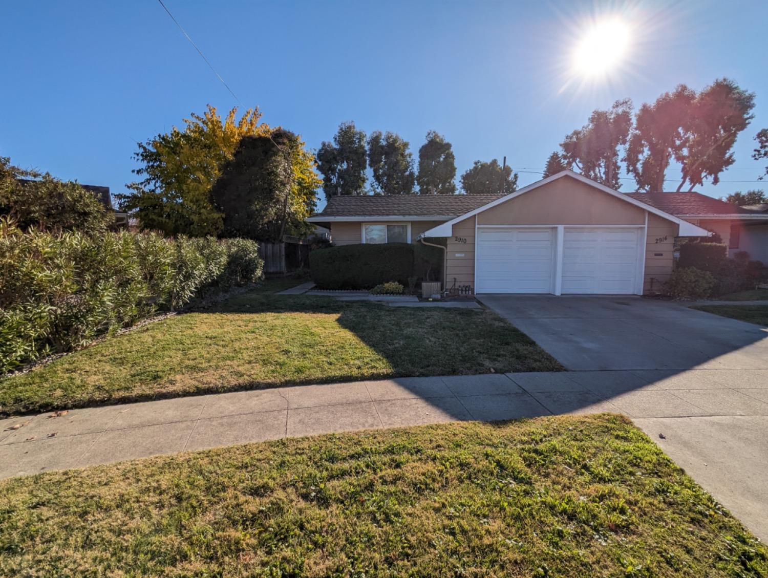 Detail Gallery Image 1 of 10 For 2910 Rosemary Ln, San Jose,  CA 95128 - – Beds | – Baths