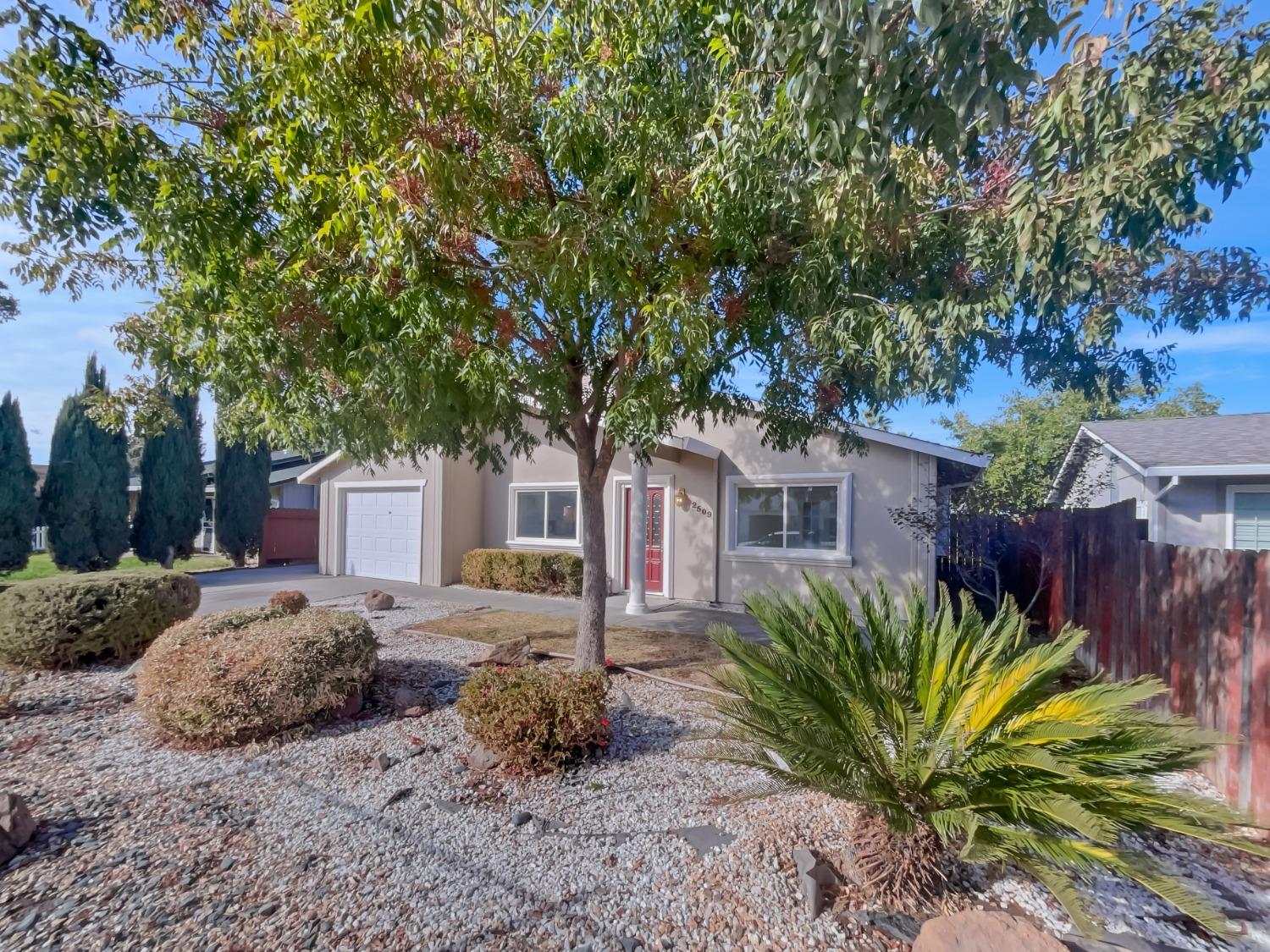 Detail Gallery Image 10 of 17 For 2509 Rhine Way, Elverta,  CA 95626 - 3 Beds | 2 Baths