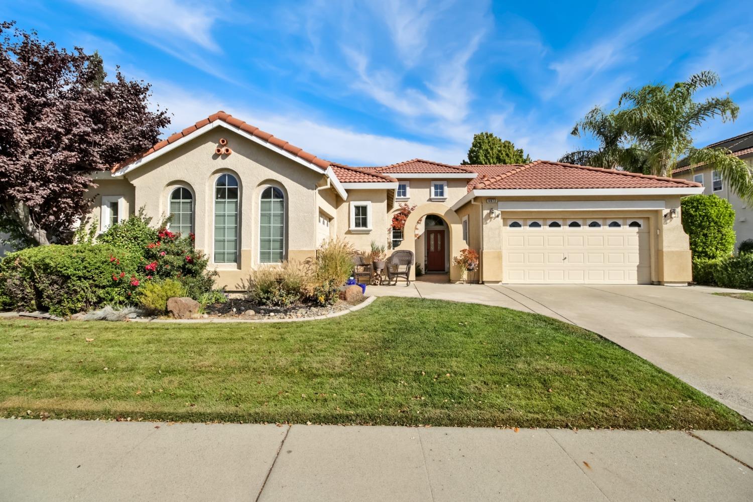 Detail Gallery Image 1 of 1 For 8972 Crimson Ridge Way, Roseville,  CA 95747 - 3 Beds | 2 Baths