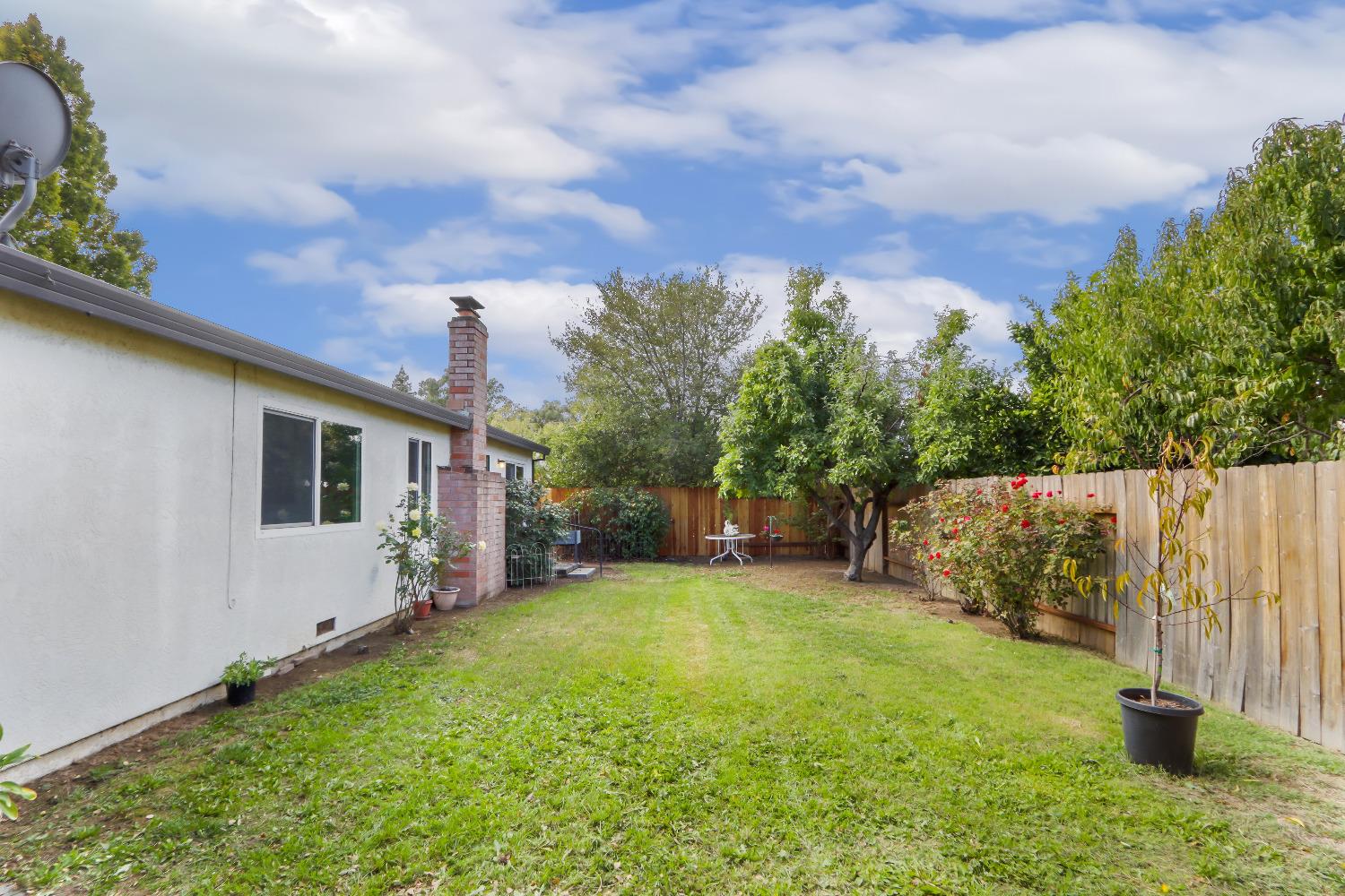 Detail Gallery Image 45 of 47 For 3931 Cottontail Way, Sacramento,  CA 95823 - 3 Beds | 2 Baths