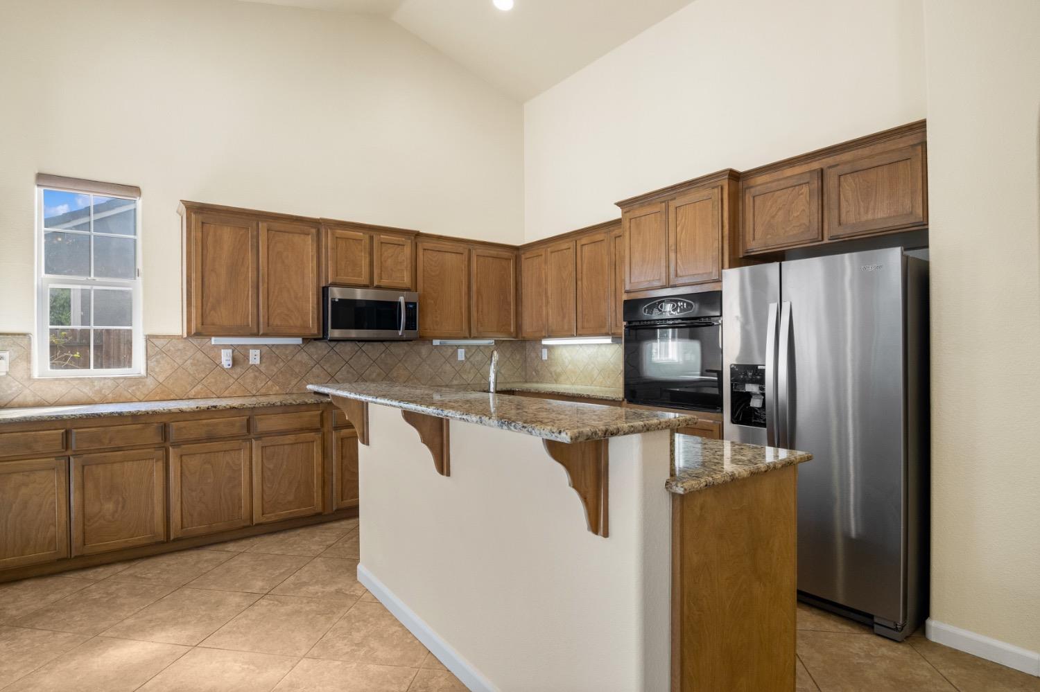 Detail Gallery Image 13 of 44 For 188 Spring Ave, Patterson,  CA 95363 - 2 Beds | 2 Baths