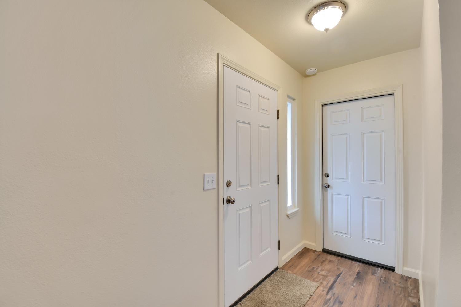 Detail Gallery Image 6 of 32 For 4406 Twain Dr, Olivehurst,  CA 95961 - 3 Beds | 2 Baths