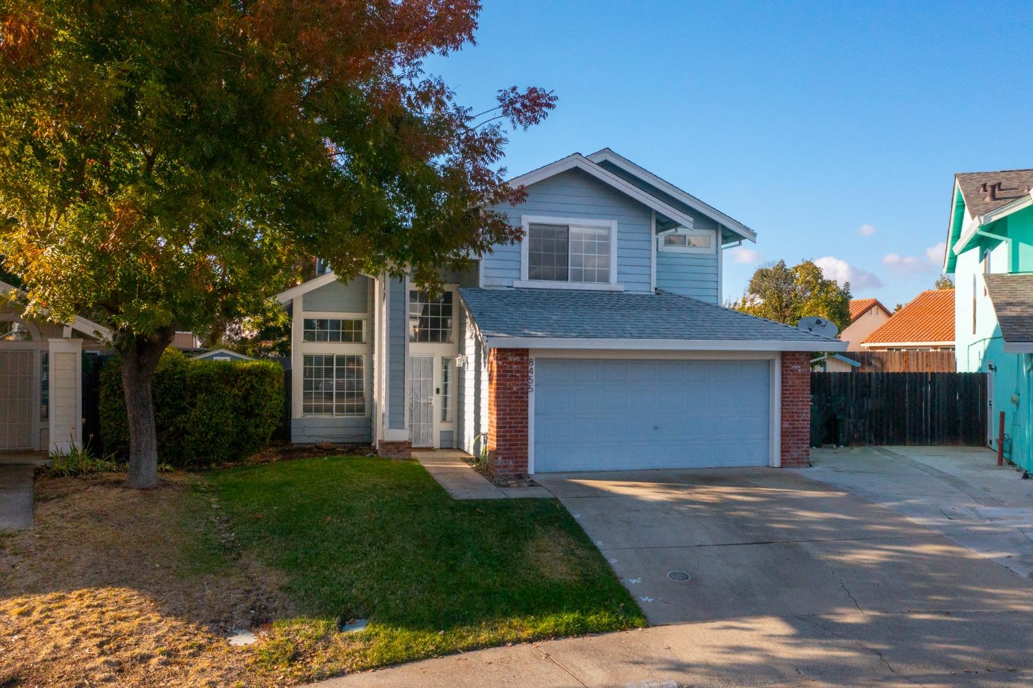 Detail Gallery Image 3 of 50 For 8455 Buford Ct, Antelope,  CA 95843 - 4 Beds | 3 Baths