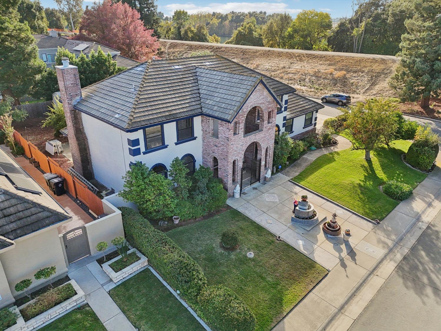 Detail Gallery Image 81 of 87 For 170 Audubon Cir, Sacramento,  CA 95831 - 5 Beds | 4/1 Baths