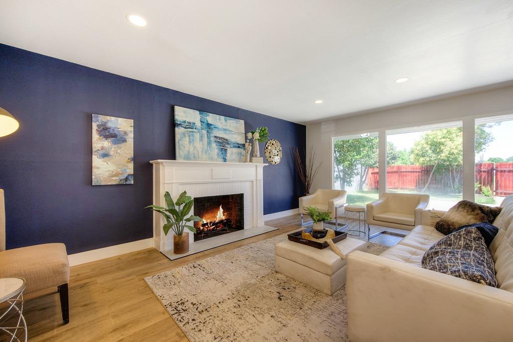 Detail Gallery Image 17 of 49 For 172 45th St, Sacramento,  CA 95819 - 3 Beds | 2 Baths