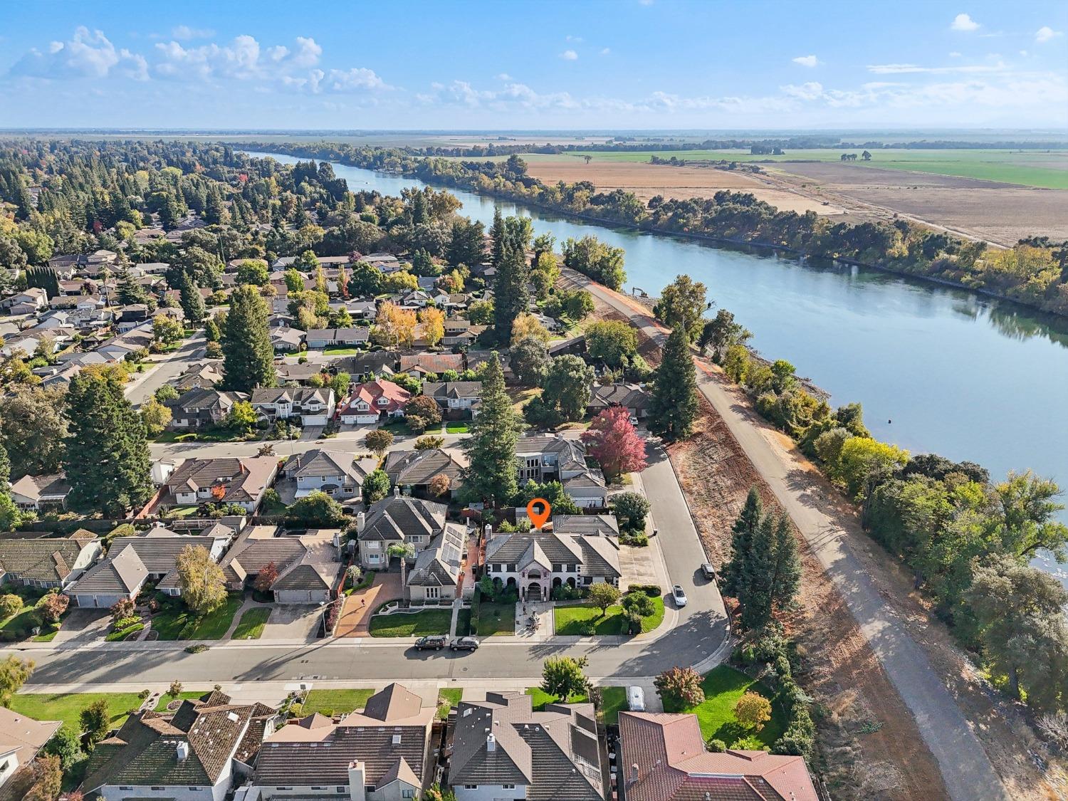 Detail Gallery Image 74 of 87 For 170 Audubon Cir, Sacramento,  CA 95831 - 5 Beds | 4/1 Baths