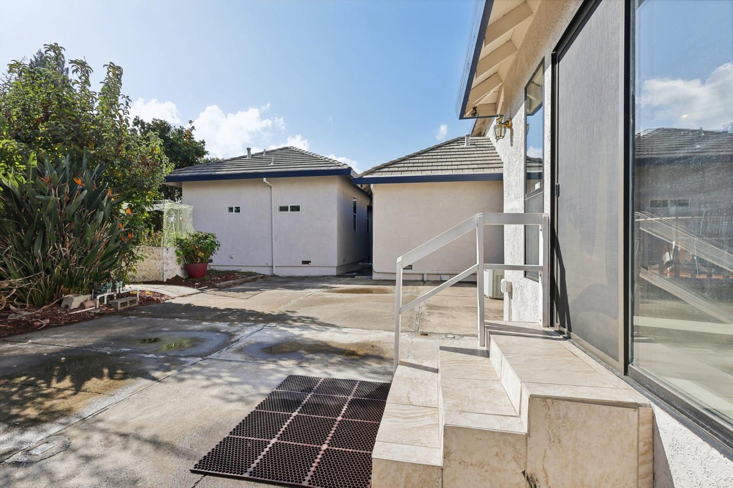 Detail Gallery Image 63 of 87 For 170 Audubon Cir, Sacramento,  CA 95831 - 5 Beds | 4/1 Baths