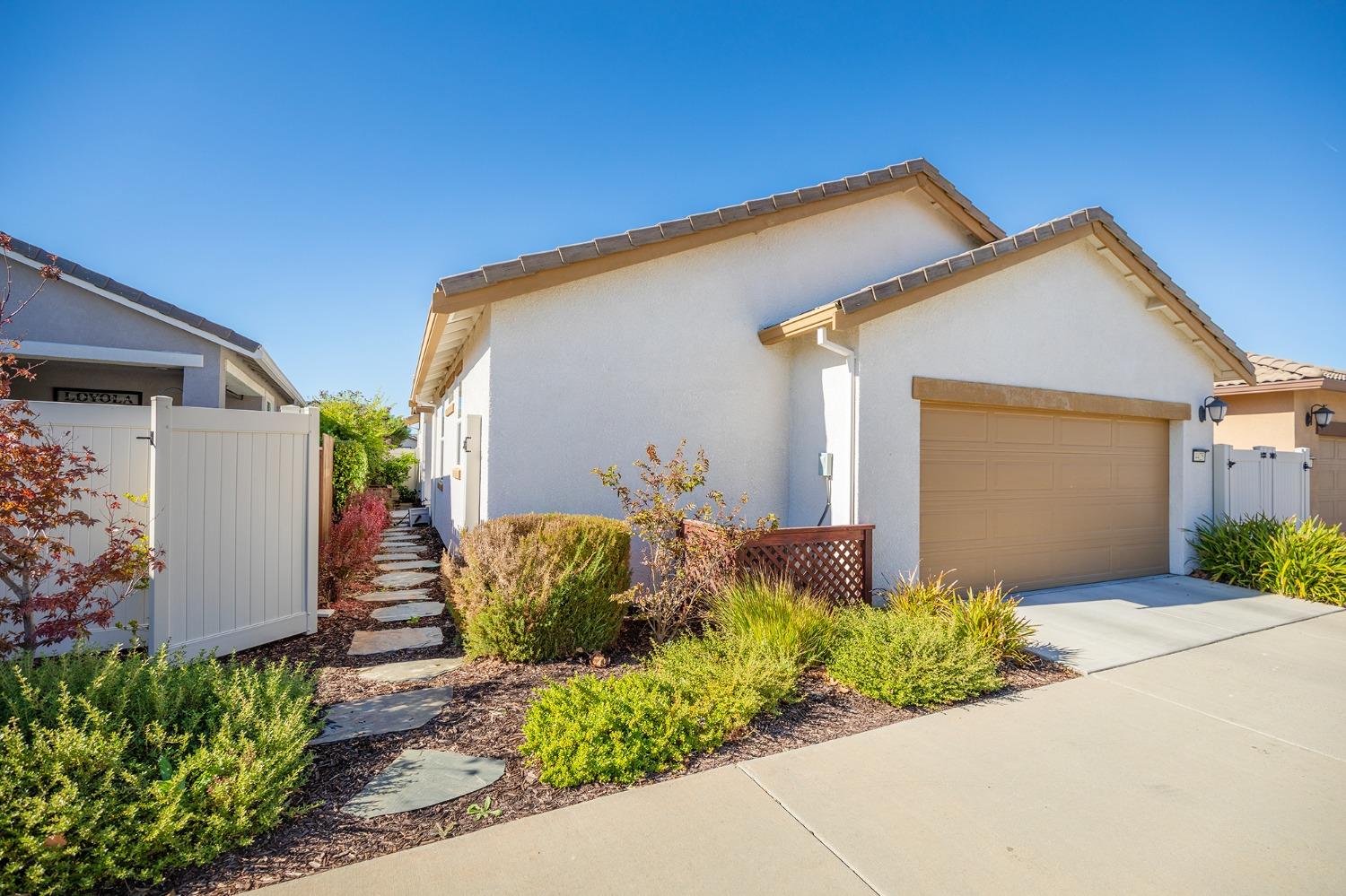 Detail Gallery Image 27 of 31 For 4425 Danube River Ln, Sacramento,  CA 95834 - 2 Beds | 2 Baths