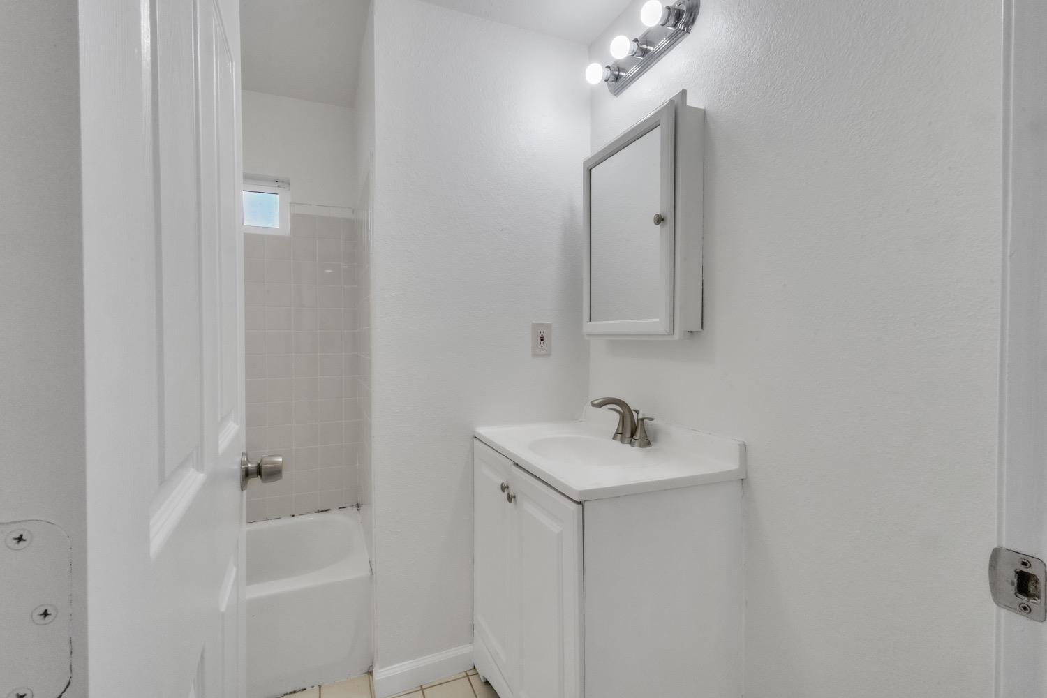 Detail Gallery Image 32 of 39 For 3424 Wall Ave, Richmond,  CA 94804 - 3 Beds | 2 Baths