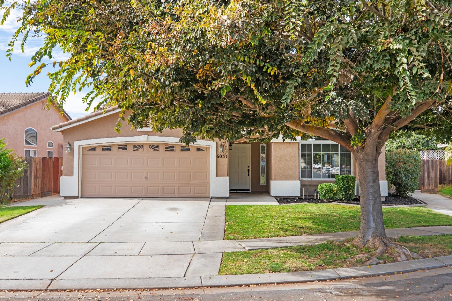 Detail Gallery Image 1 of 40 For 6033 Bessac Dr, Riverbank,  CA 95367 - 3 Beds | 2 Baths